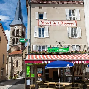 hotel-de-labbaye.hotels-rhonealpes.com/
